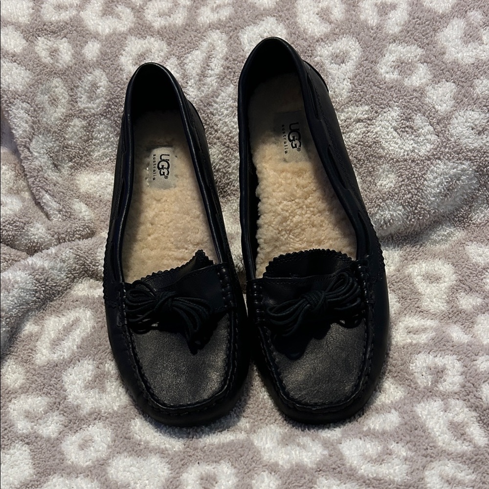 UGG Australia black Leather Loafers 10